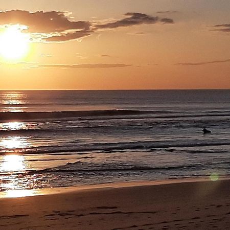 Av. 1º De Maio Leilighet Costa de Caparica Eksteriør bilde