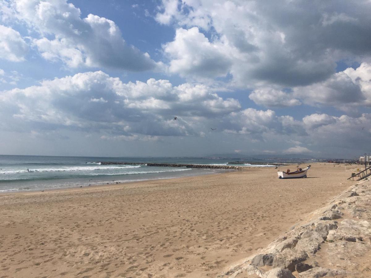 Av. 1º De Maio Leilighet Costa de Caparica Eksteriør bilde